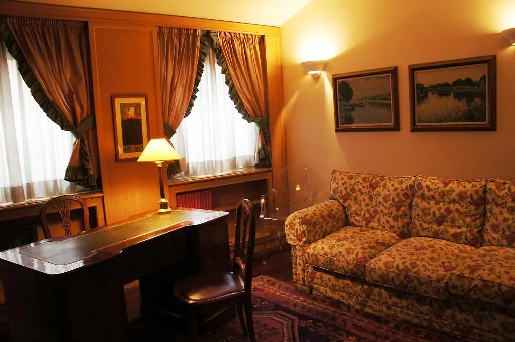 Fiftynine Luxury Apartments 罗马