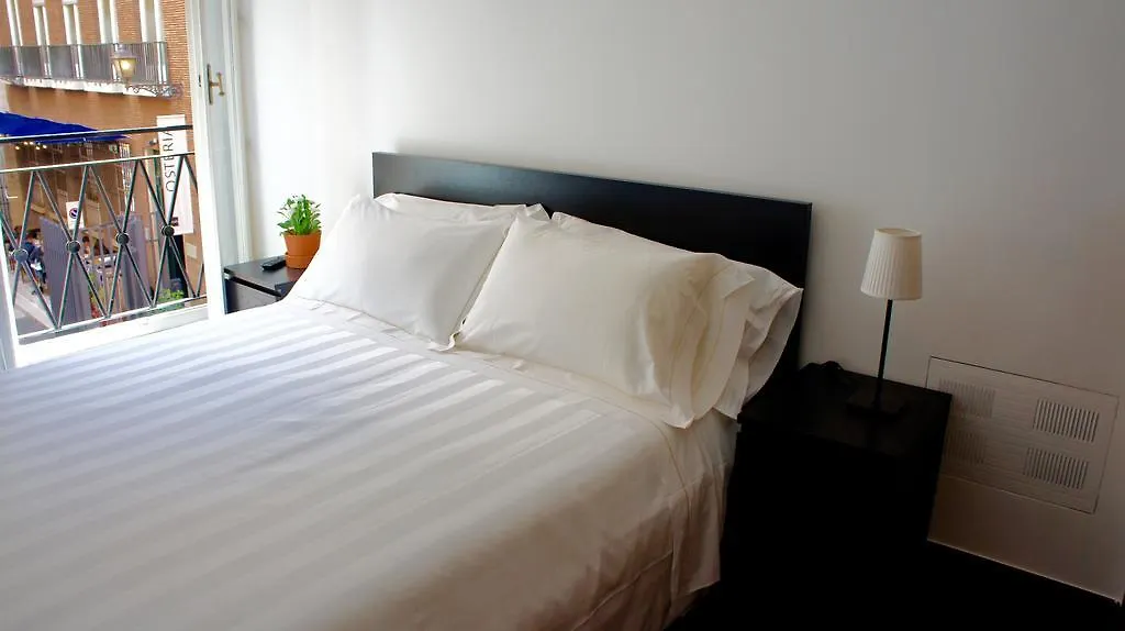 Fiftynine Luxury Apartments 罗马